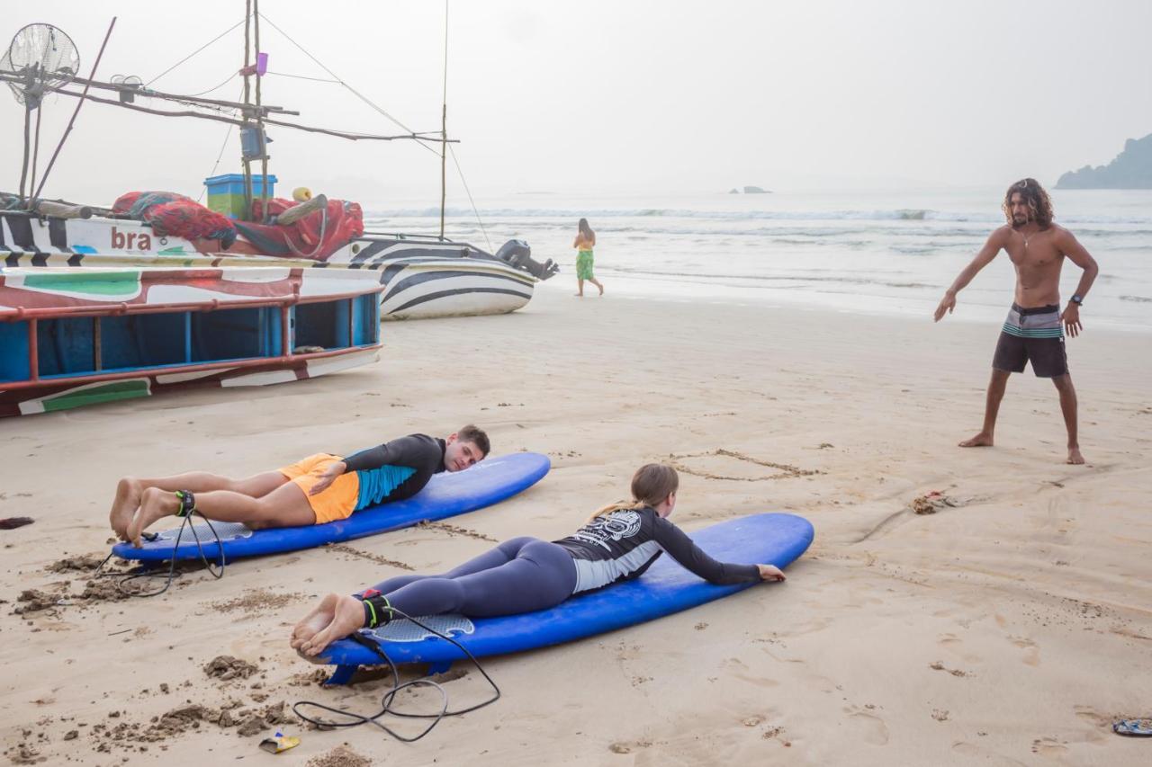 הוסטל Surf & Party ווליגאמה מראה חיצוני תמונה